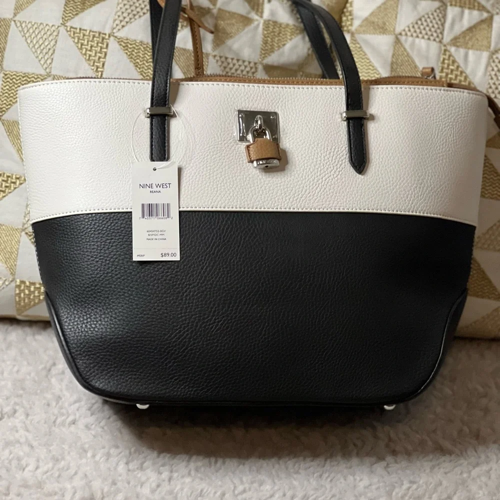 New Nine West Tote Bag - Picture 2 of 3